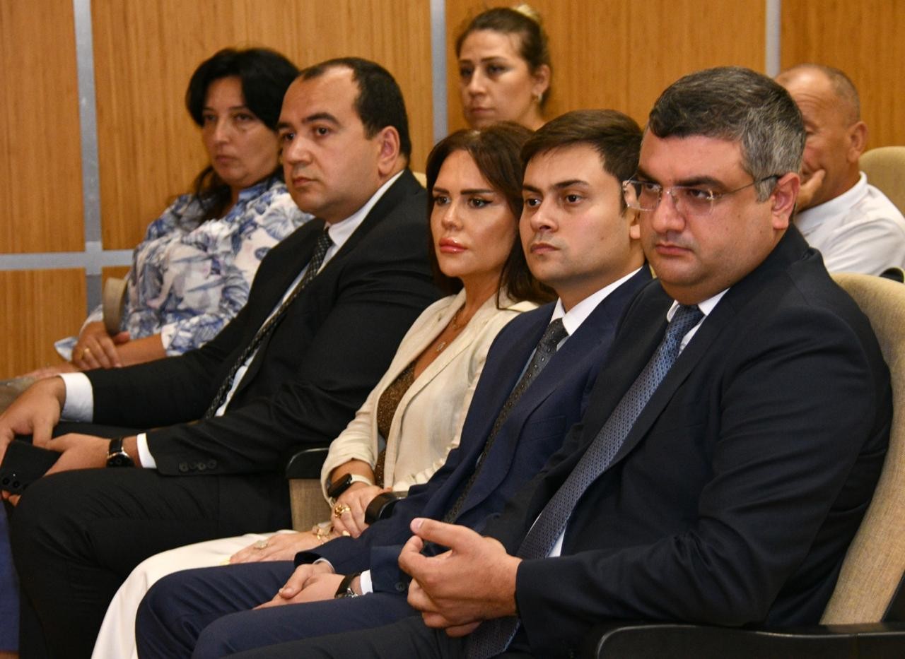 Müəllimlərin peşəkar inkişafı üçün təlimlərin ikinci mərhələsinə start verildi - FOTOLAR